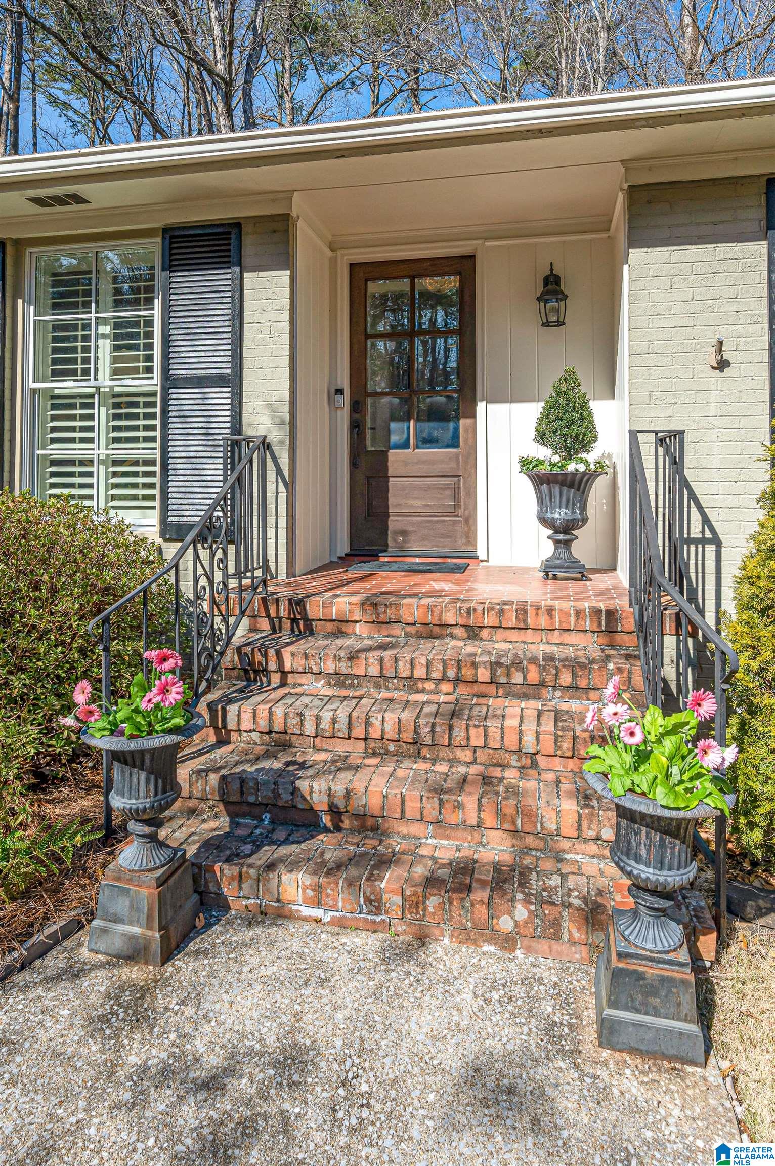 4172 Winston Way Birmingham, AL 35213 - Photo 5 of 42