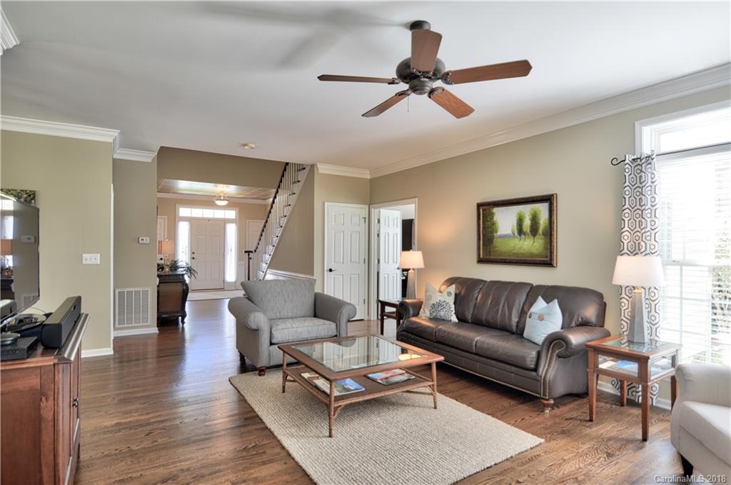 11919 Farnborough Road Huntersville, NC 28078 - Photo 8 of 35 Gallery Image 8