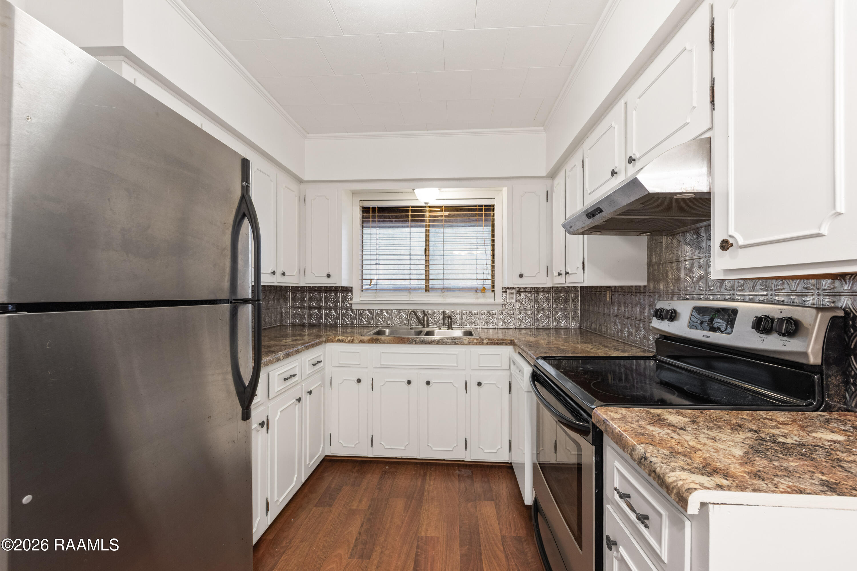 110 Midtown Alley, Unit D Lafayette, LA 70503 - Photo 6 of 12 110MidtownAlyD-13