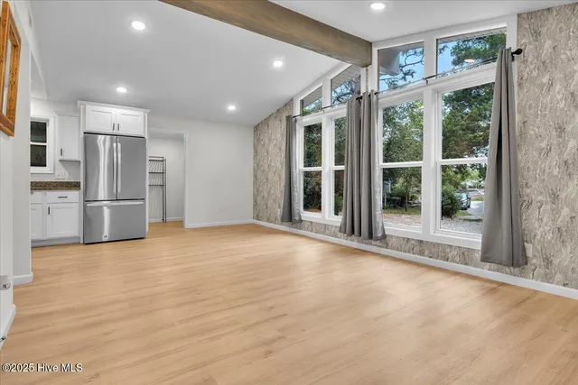 $429,000 | 5302 Autumn Drive, Wilmington, NC 28409