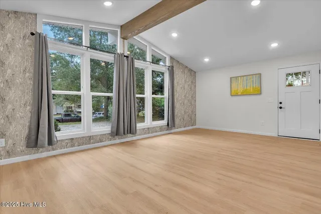 $429,000 | 5302 Autumn Drive, Wilmington, NC 28409