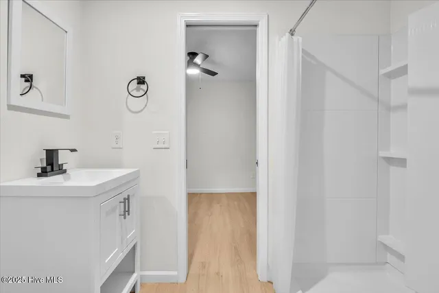 $429,000 | 5302 Autumn Drive, Wilmington, NC 28409