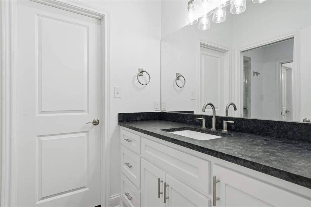 1698 Rogers Hill Road Waco, TX 76705 - Photo 25 of 34