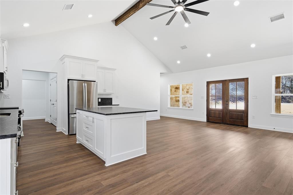 1698 Rogers Hill Road Waco, TX 76705 - Photo 9 of 34