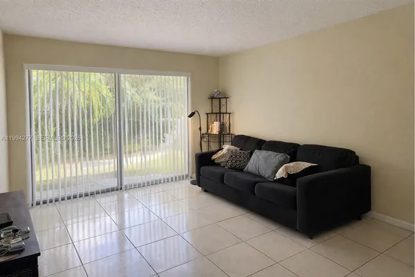 $150,000 | 1090 Northeast 129th Street, Unit 205, North Miami, FL 33161