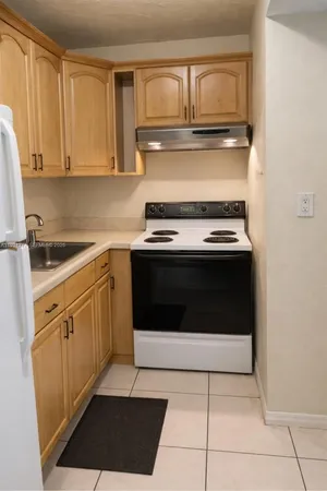 $150,000 | 1090 Northeast 129th Street, Unit 205, North Miami, FL 33161