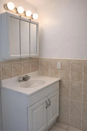 $150,000 | 1090 Northeast 129th Street, Unit 205, North Miami, FL 33161