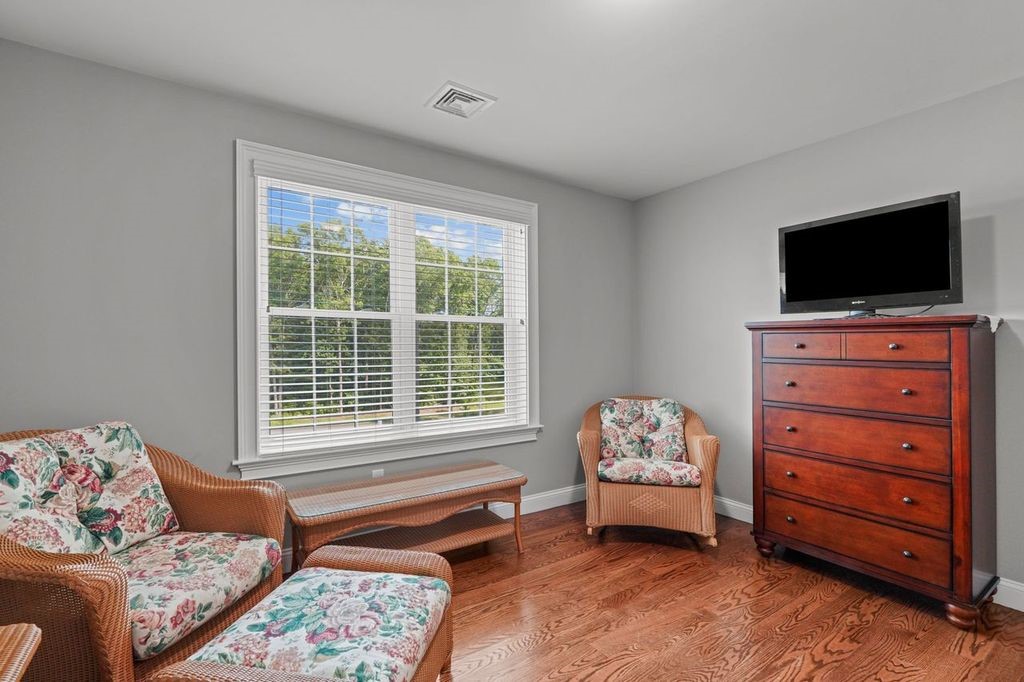 2 West Farm Road Smithfield, RI 02917 - Photo 31 of 43