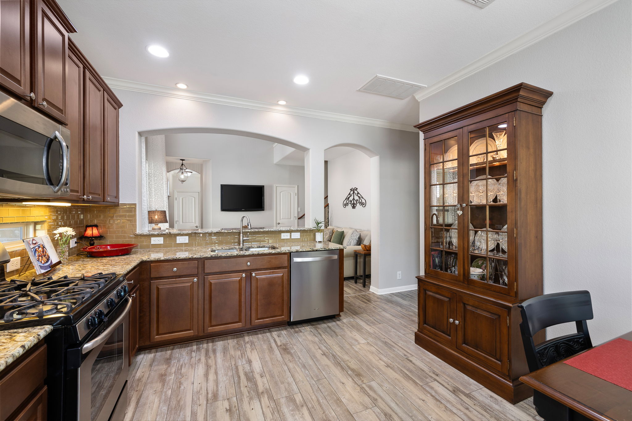 14001 Avery Ranch Boulevard, Unit 1703 Austin, TX 78717 - Photo 11 of 34 Kitchen