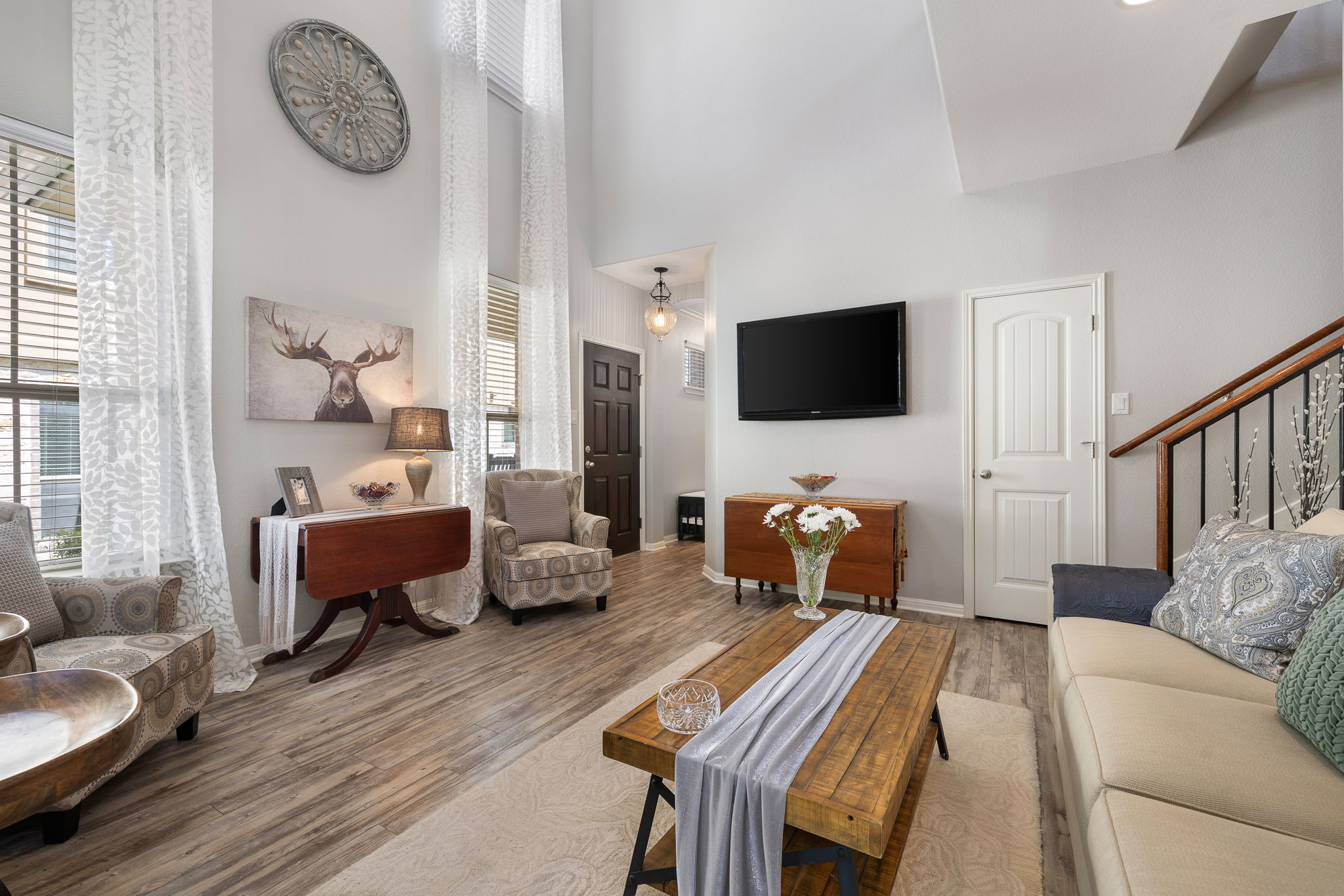 14001 Avery Ranch Boulevard, Unit 1703 Austin, TX 78717 - Photo 7 of 34 Living Room