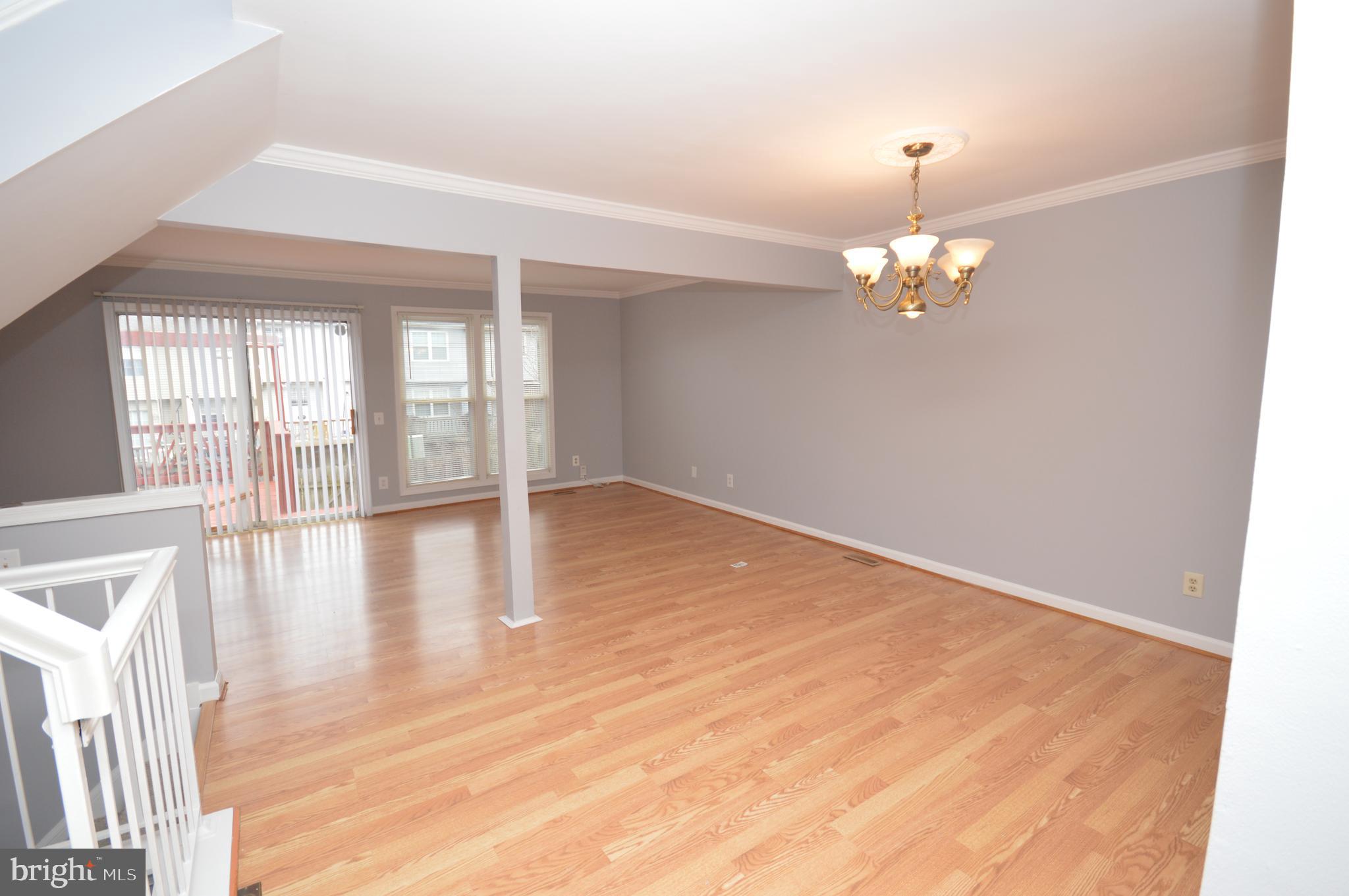 102 Harrogate Road Fredericksburg, VA 22406 - Photo 12 of 41 Living and dining room
