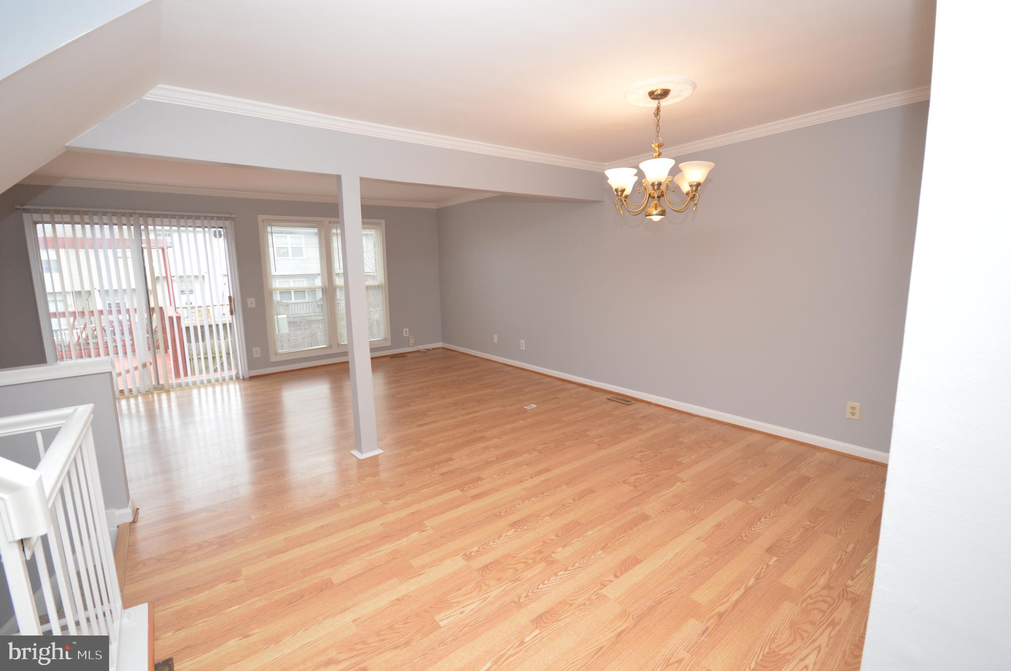 102 Harrogate Road Fredericksburg, VA 22406 - Photo 13 of 41 living and dining room