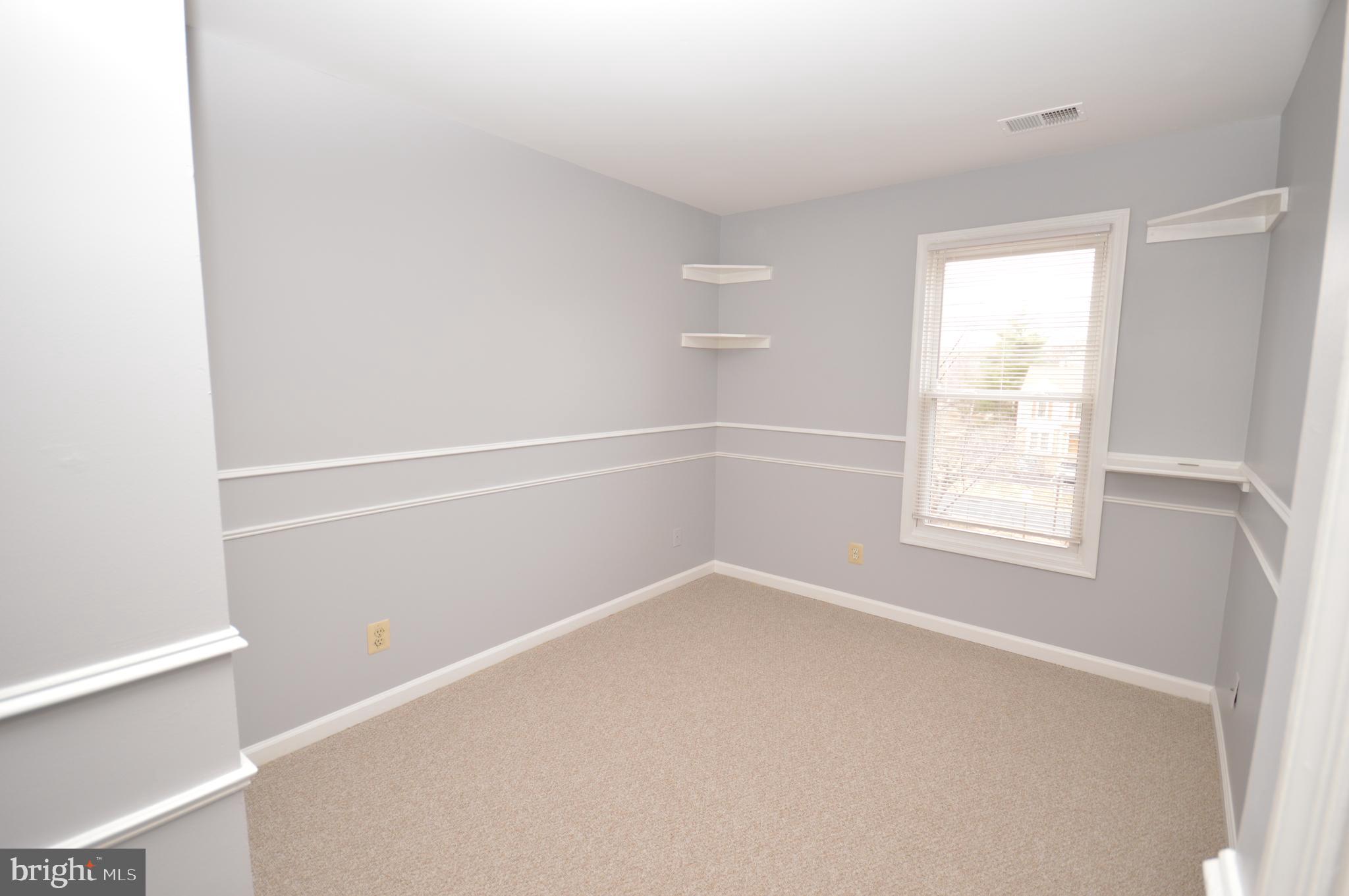 102 Harrogate Road Fredericksburg, VA 22406 - Photo 30 of 41 Second bedroom