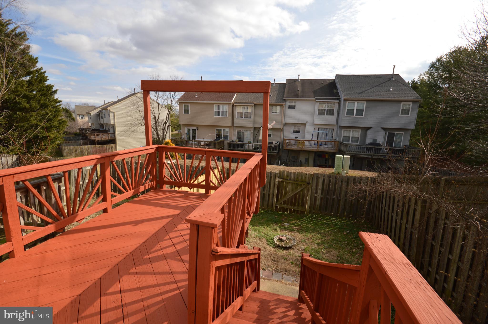 102 Harrogate Road Fredericksburg, VA 22406 - Photo 4 of 41 Deck
