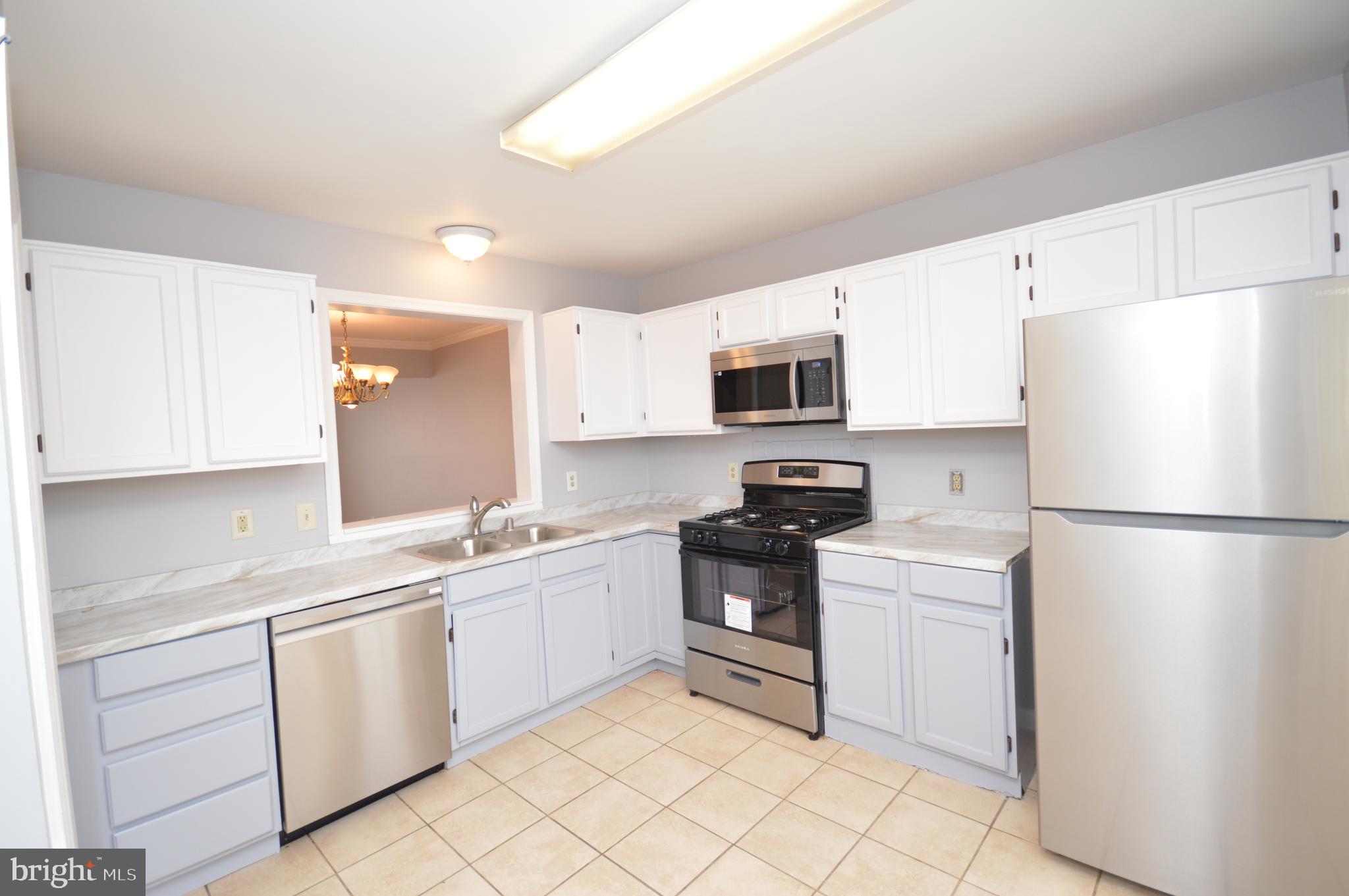 102 Harrogate Road Fredericksburg, VA 22406 - Photo 10 of 41 Kitchen