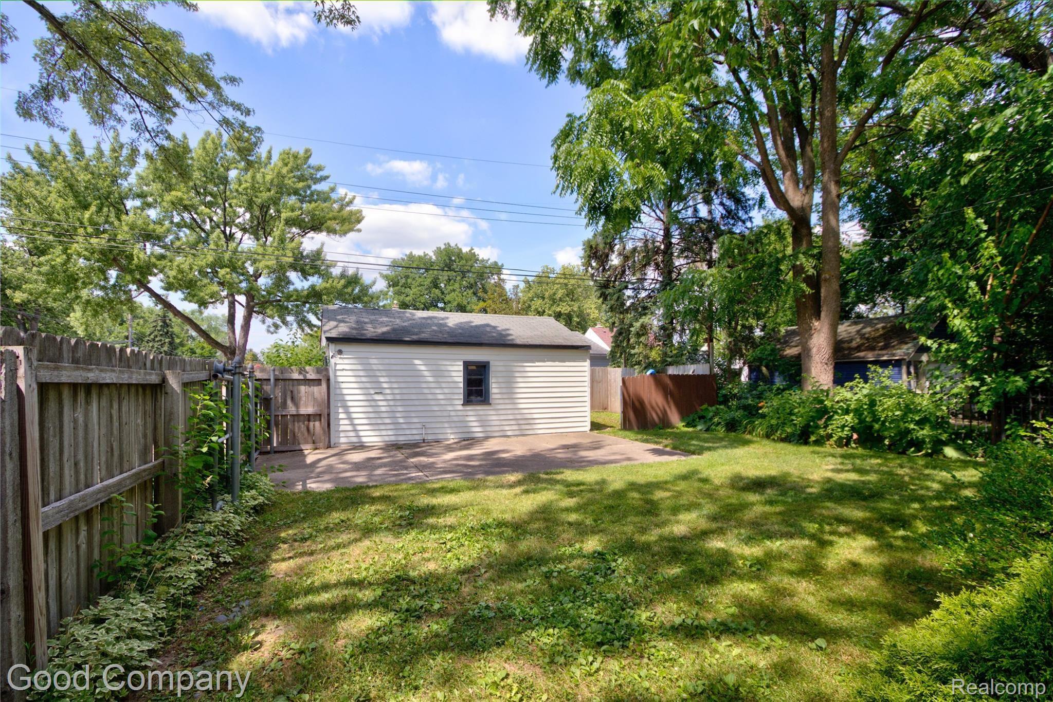 2284 Cambridge Road Berkley, MI 48072 - Photo 28 of 32 2284 Cambridge Rd. 28