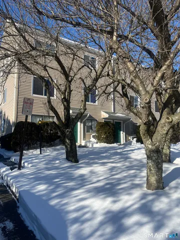 $2,800 | 31 Stuart Avenue, Unit 12, Norwalk, CT 06850