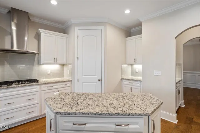 $1,100,000 | 1917 Edgelake Place, Cary, NC 27519