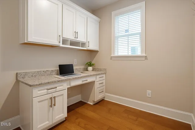 $1,100,000 | 1917 Edgelake Place, Cary, NC 27519