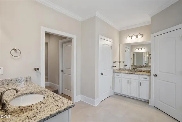 $1,100,000 | 1917 Edgelake Place, Cary, NC 27519