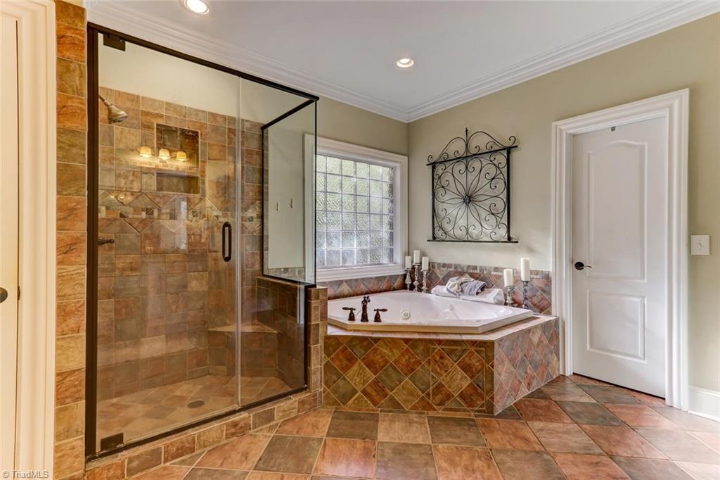 4905 Leadenhall Road Oak Ridge, NC 27310 - Photo 14 of 30 Another view of the tub and shower.