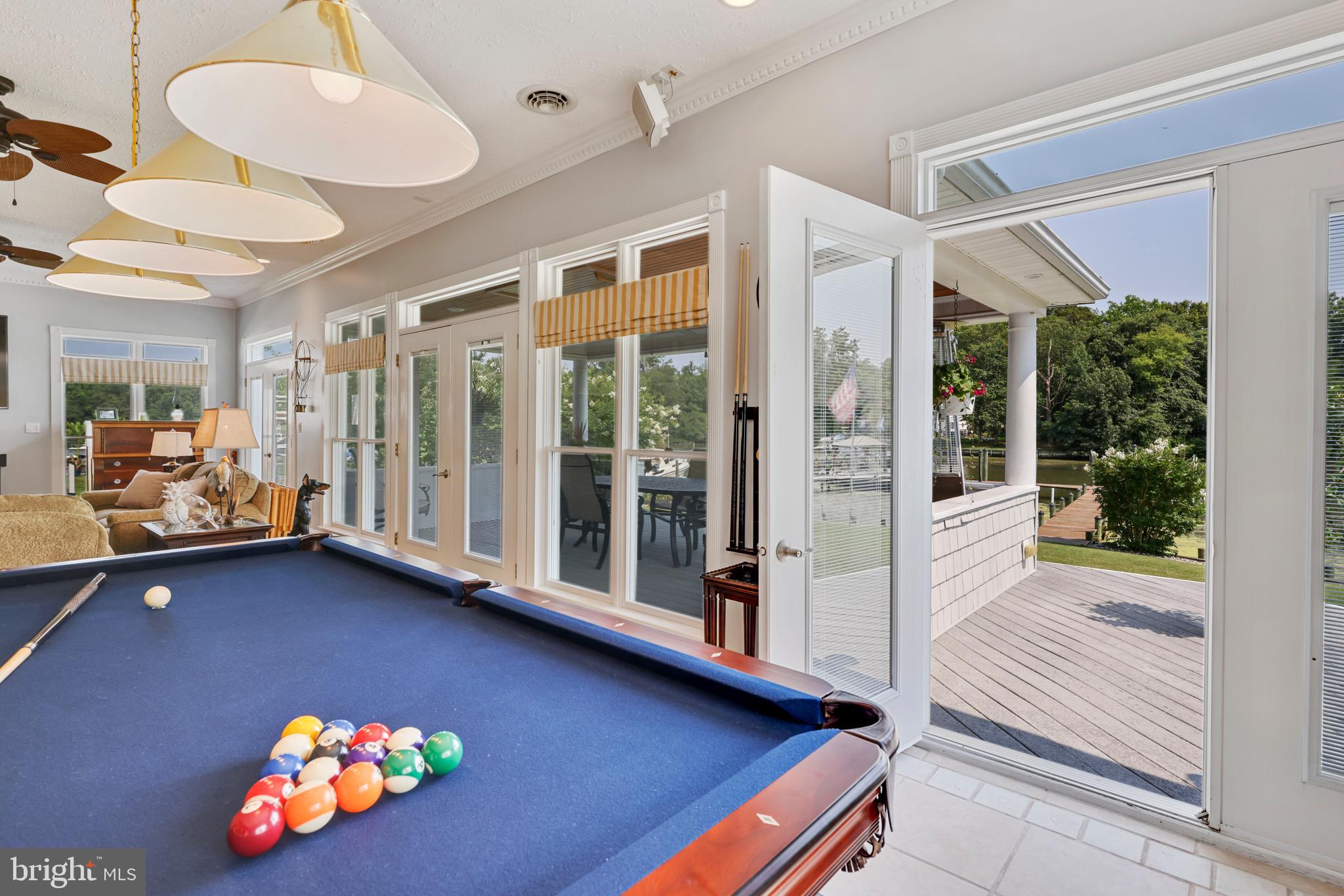 2334 Poplar Road Baltimore, MD 21221 - Photo 15 of 80 Views of the water from every venue