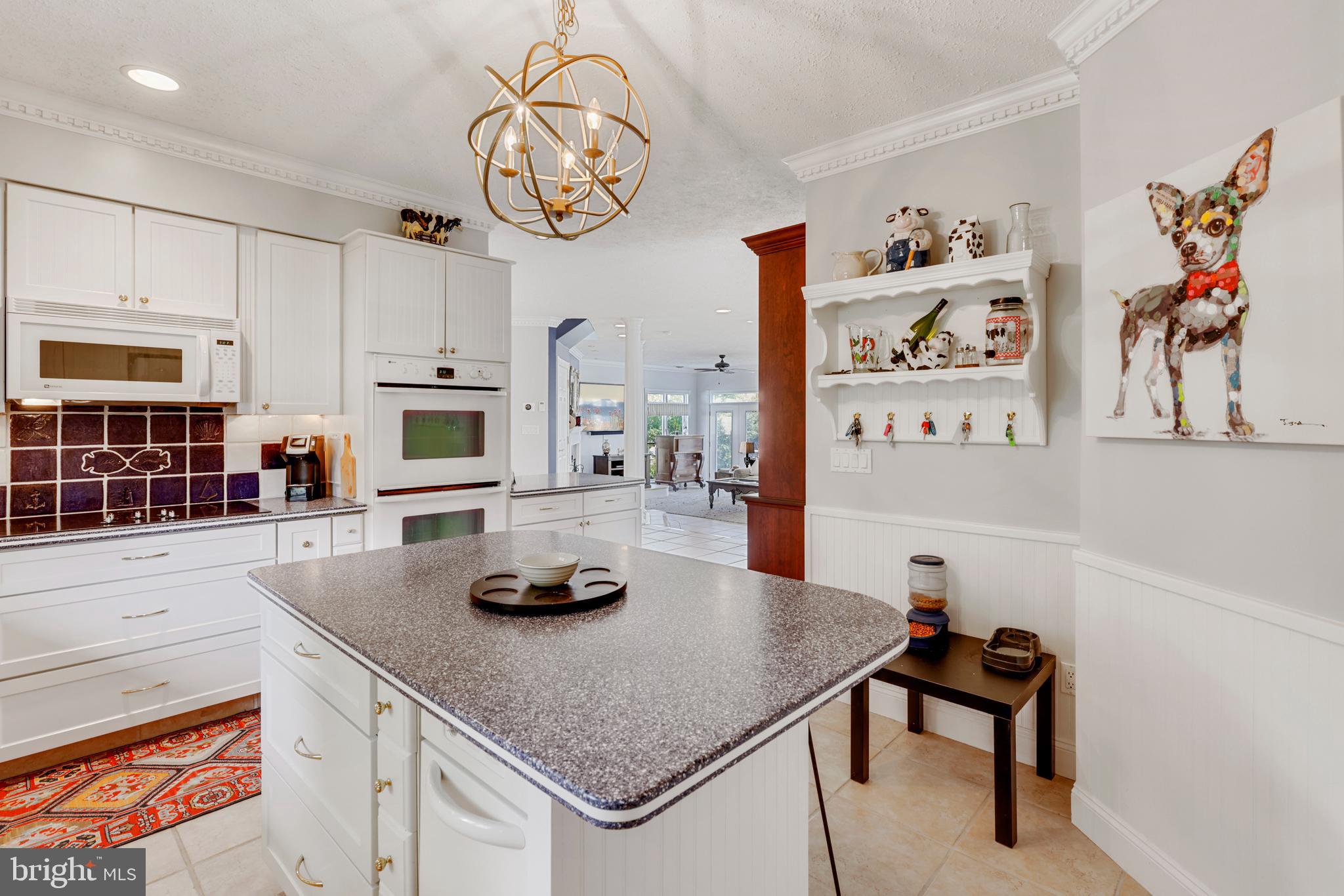 2334 Poplar Road Baltimore, MD 21221 - Photo 18 of 80 Gourmet kitchen