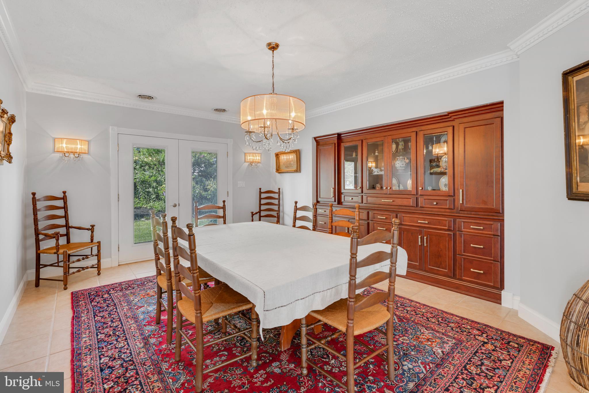 2334 Poplar Road Baltimore, MD 21221 - Photo 23 of 80 Celebrate special occasions here!