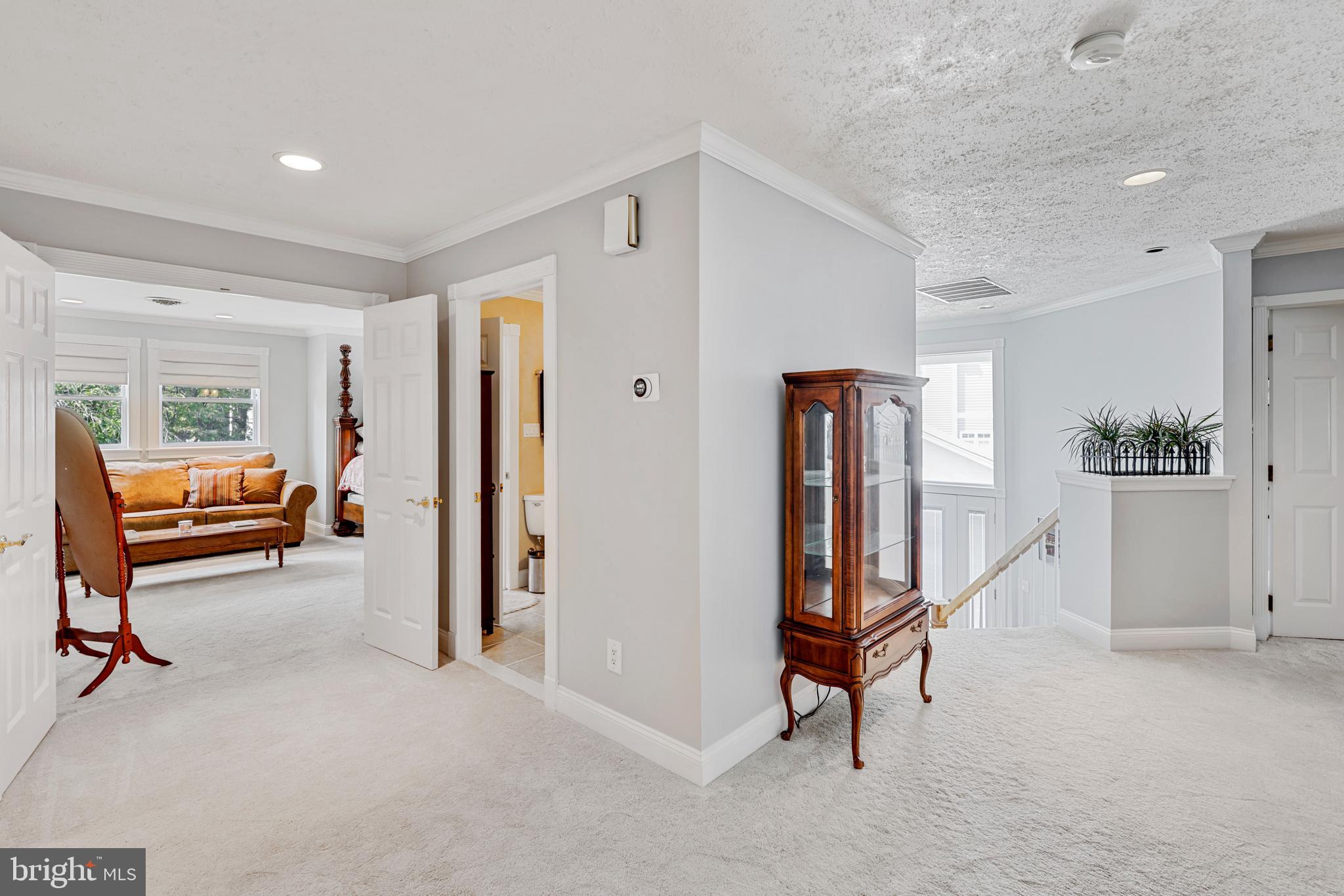 2334 Poplar Road Baltimore, MD 21221 - Photo 26 of 80 Upper level hallway