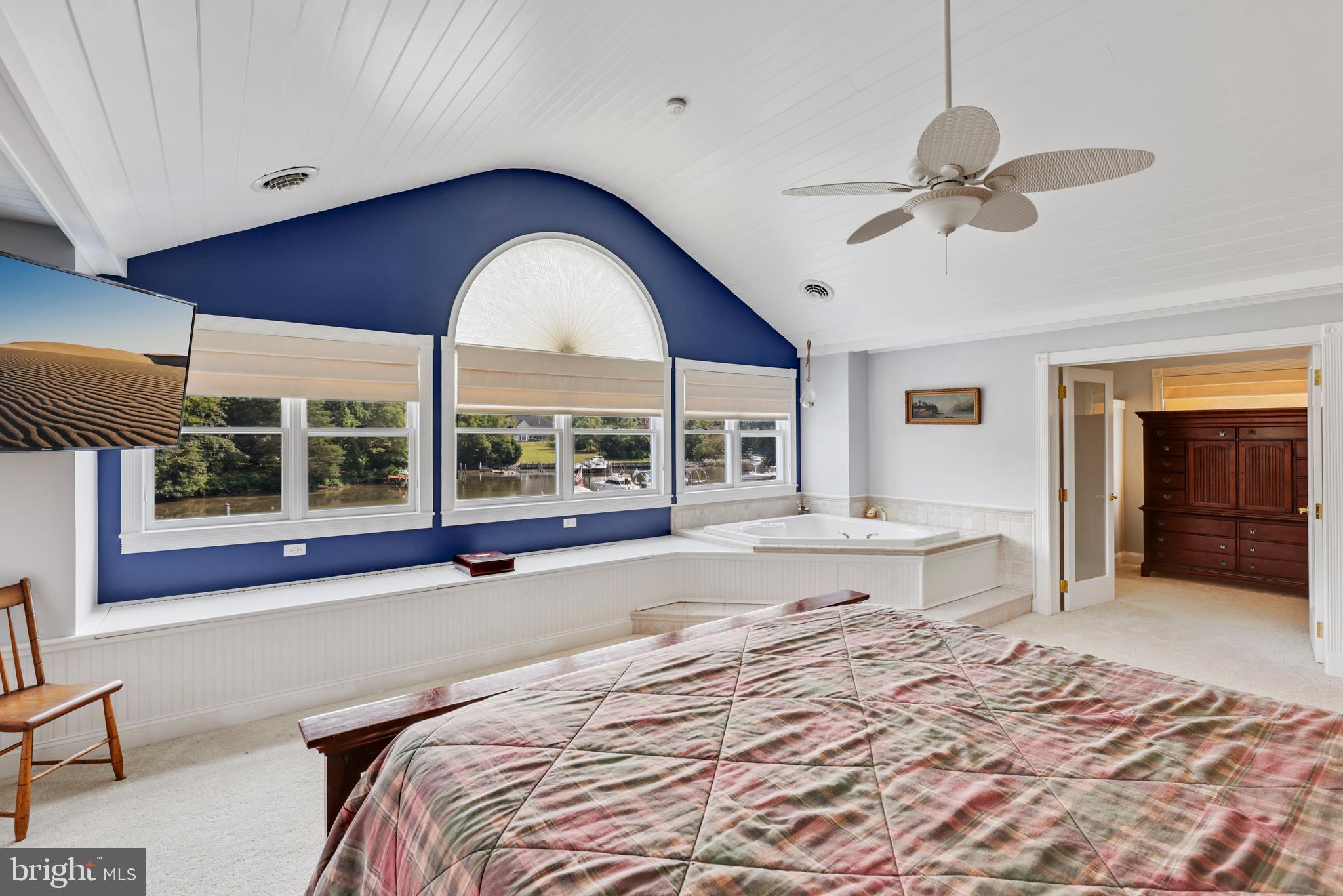 2334 Poplar Road Baltimore, MD 21221 - Photo 28 of 80 Master bedroom