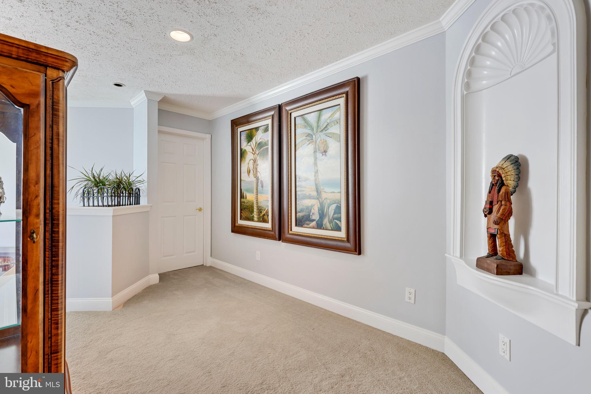 2334 Poplar Road Baltimore, MD 21221 - Photo 39 of 80 Upper level hallway