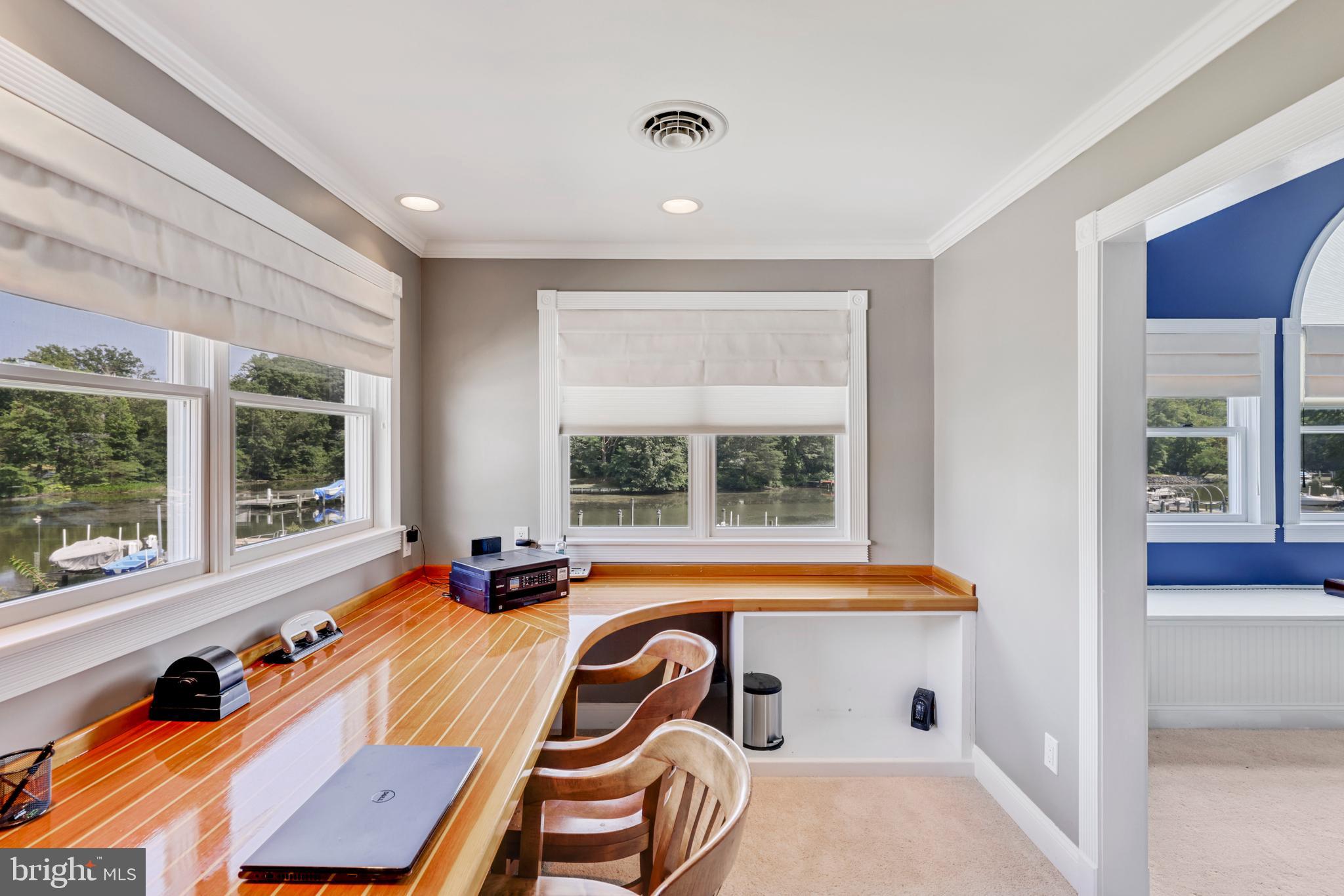 2334 Poplar Road Baltimore, MD 21221 - Photo 44 of 80 Built-in teakwood desk