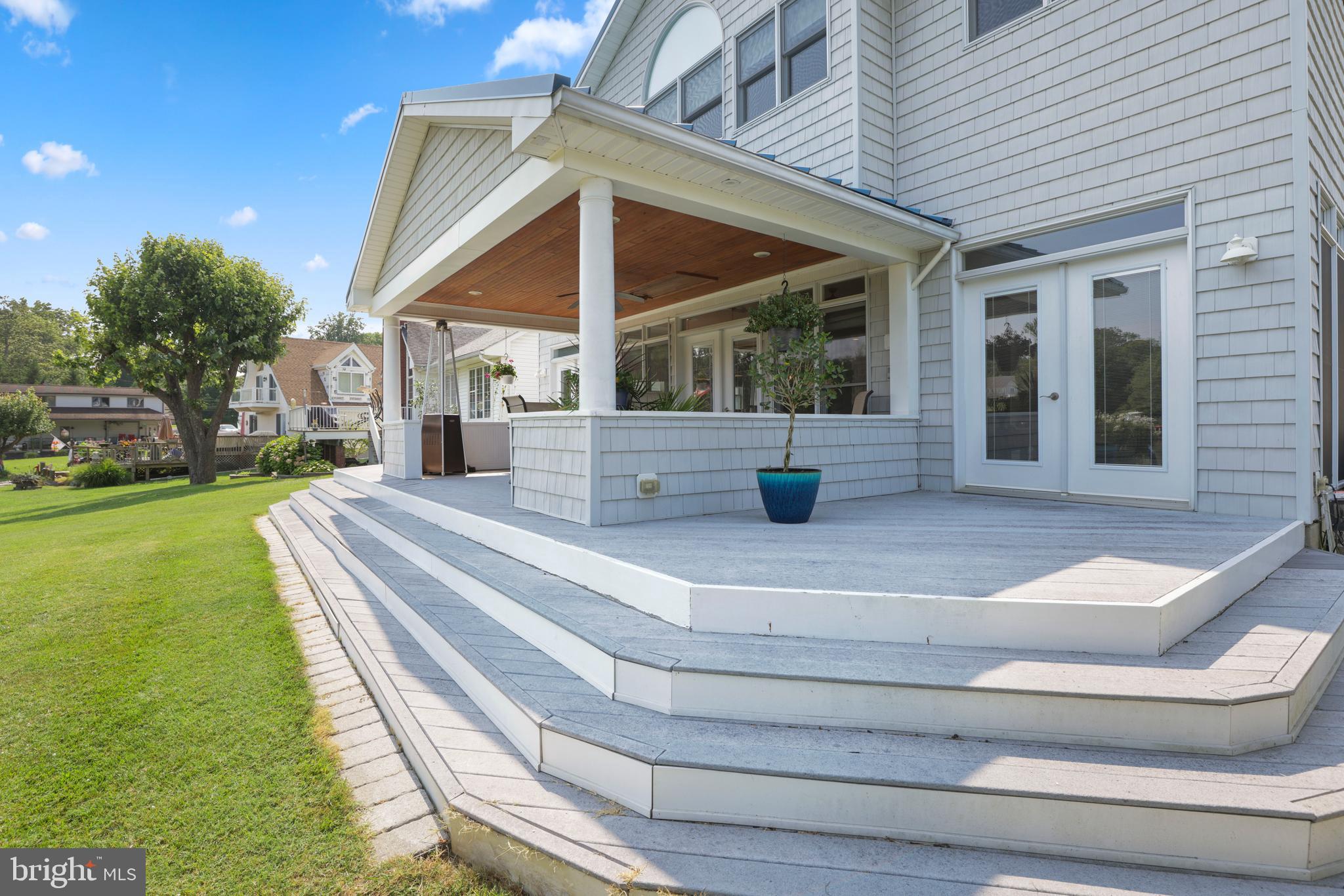 2334 Poplar Road Baltimore, MD 21221 - Photo 50 of 80 View of rear