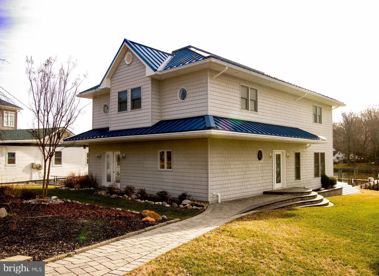 2334 Poplar Road Baltimore, MD 21221 - Photo 56 of 80 Metal roof is low maintenance