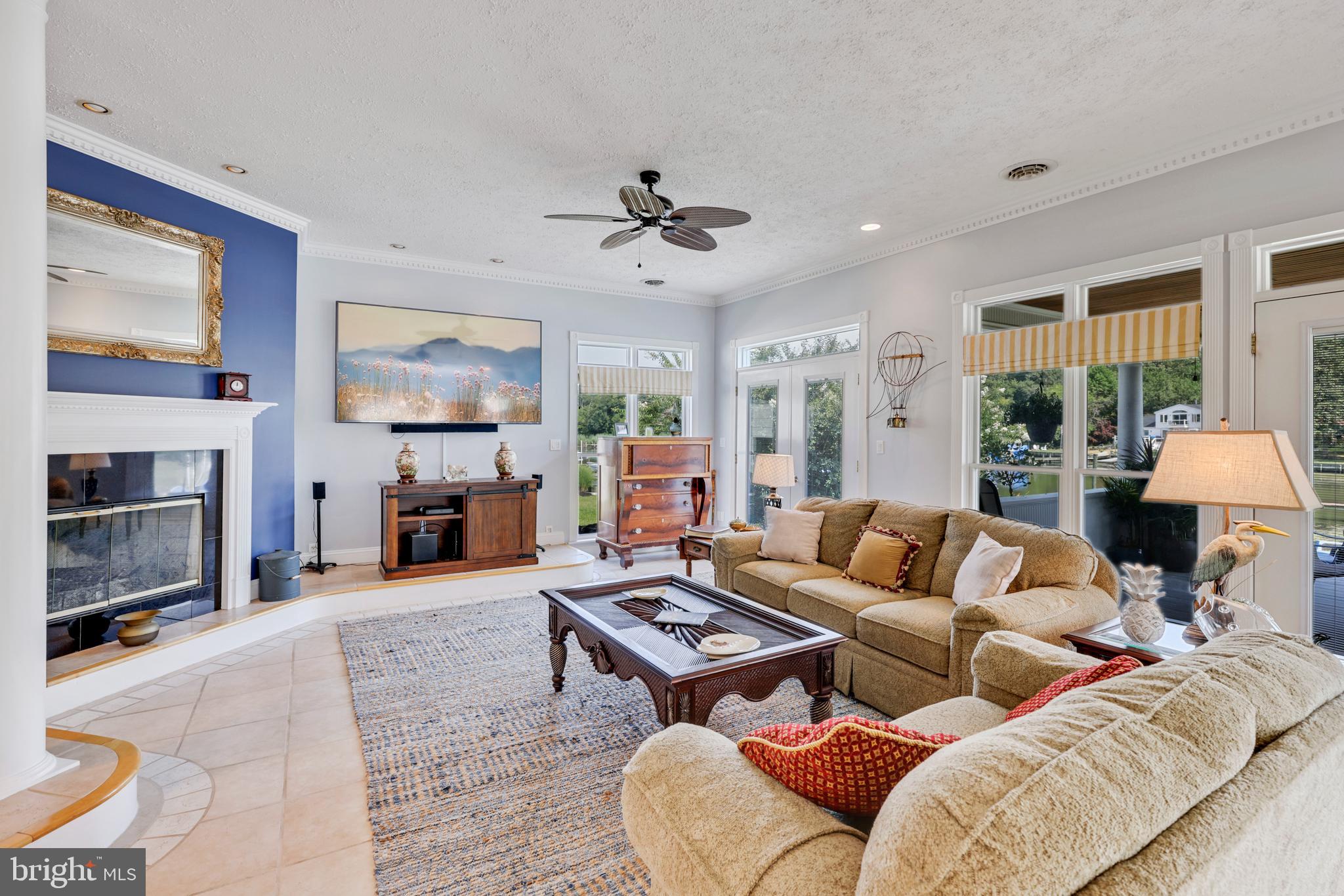 2334 Poplar Road Baltimore, MD 21221 - Photo 8 of 80 Family room with heated tile floor