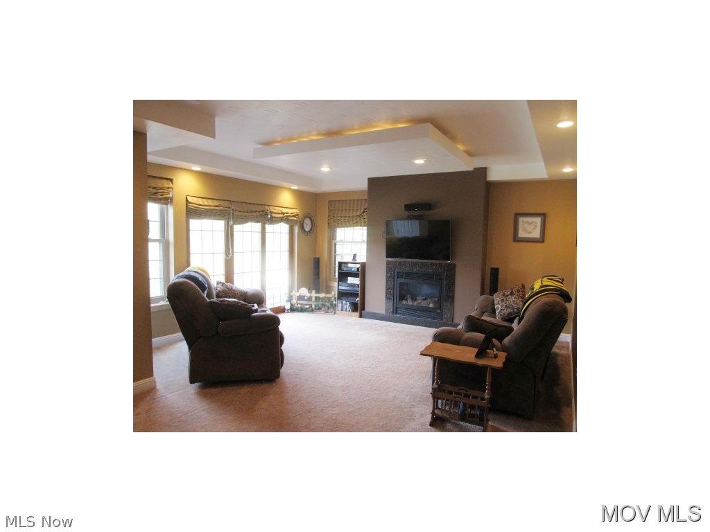 292 Burnfield Road Little Hocking, OH 45742 - Photo 17 of 24 25ft x 18ft Family Room