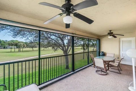 $119,900 | 3 Stratford Drive East, Unit B, Boynton Beach, FL 33436