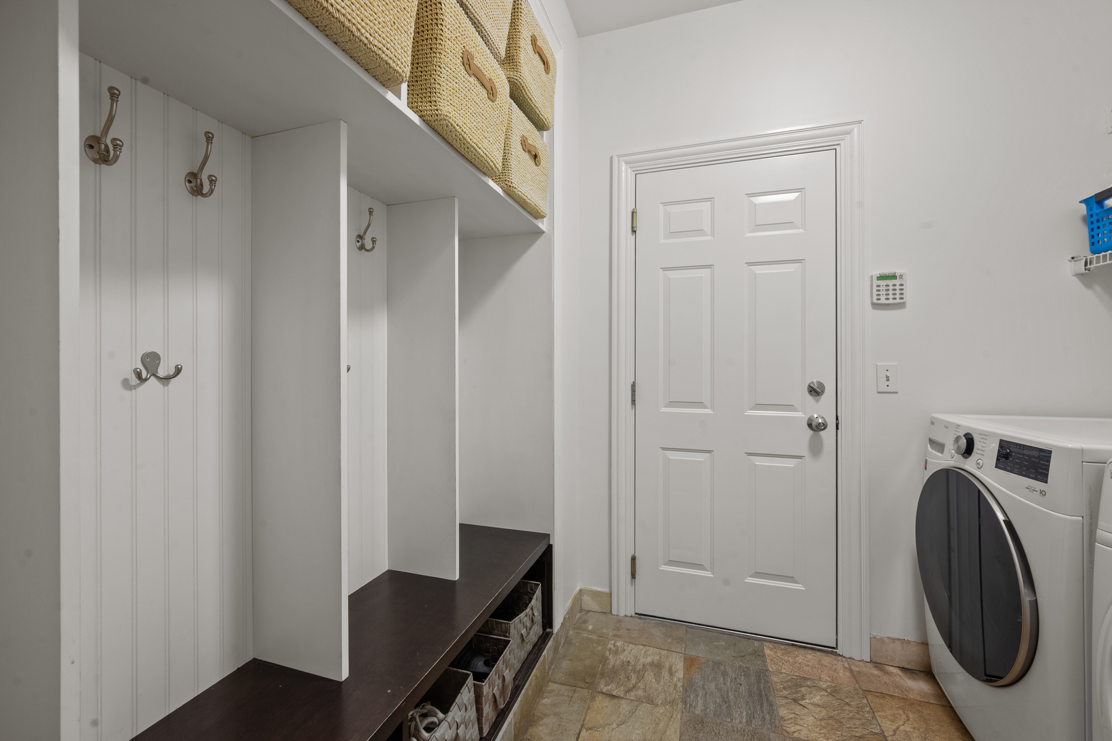 1114 Oxford Road Deerfield, IL 60015 - Photo 19 of 29
