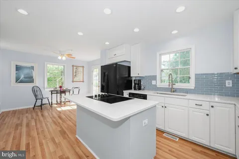 $765,000 | 15814 Glacier Court, Gaithersburg, MD 20878