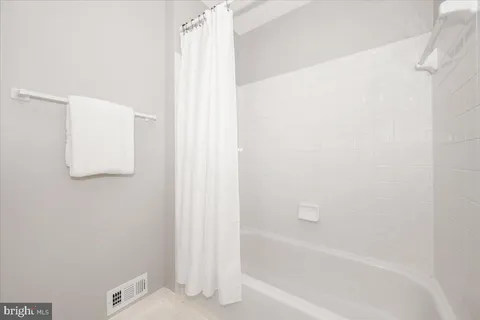 $765,000 | 15814 Glacier Court, Gaithersburg, MD 20878