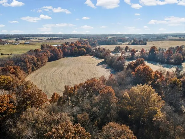$1,170,000 | State Highway, Carrollton, MO 64633