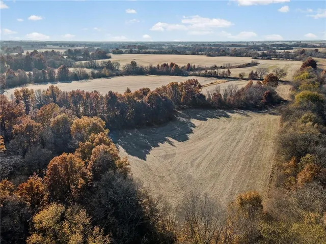 $1,521,000 | State Highway, Carrollton, MO 64633
