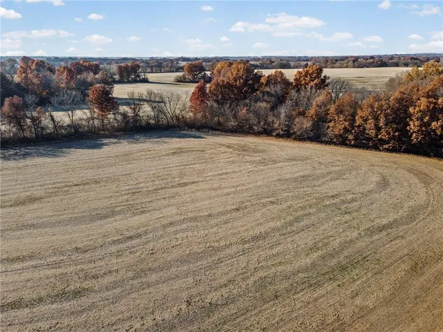 $1,521,000 | State Highway, Carrollton, MO 64633
