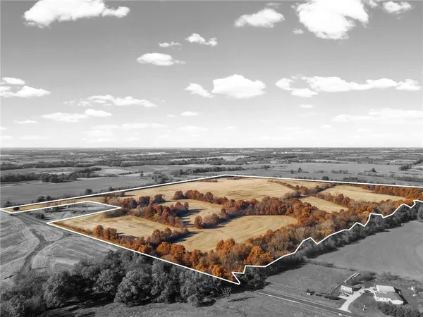 $1,170,000 | State Highway, Carrollton, MO 64633