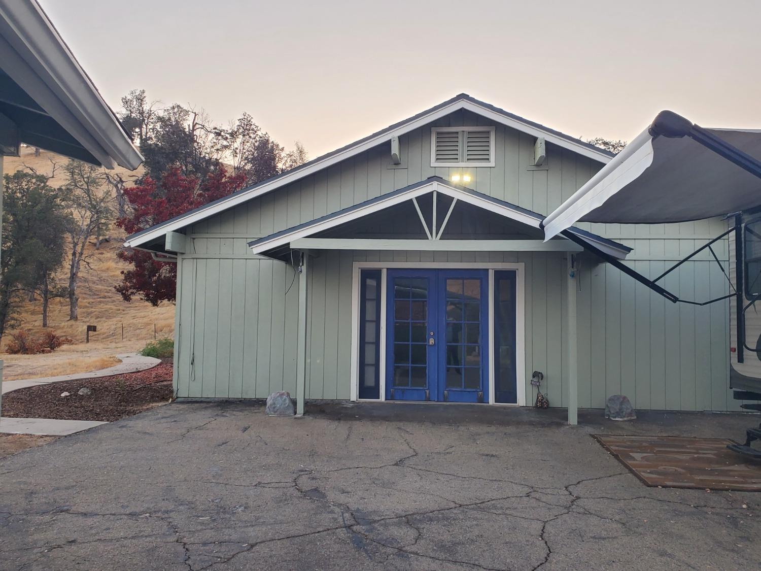 6359 Big Oak Road Sanger, CA 93657 - Photo 7 of 38 Gallery Image 7