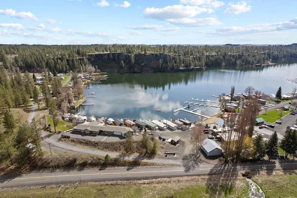 $249,999 | 18617 West Williams Lake Road, Unit 10, Cheney, WA 99004