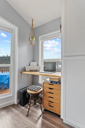 $249,999 | 18617 West Williams Lake Road, Unit 10, Cheney, WA 99004