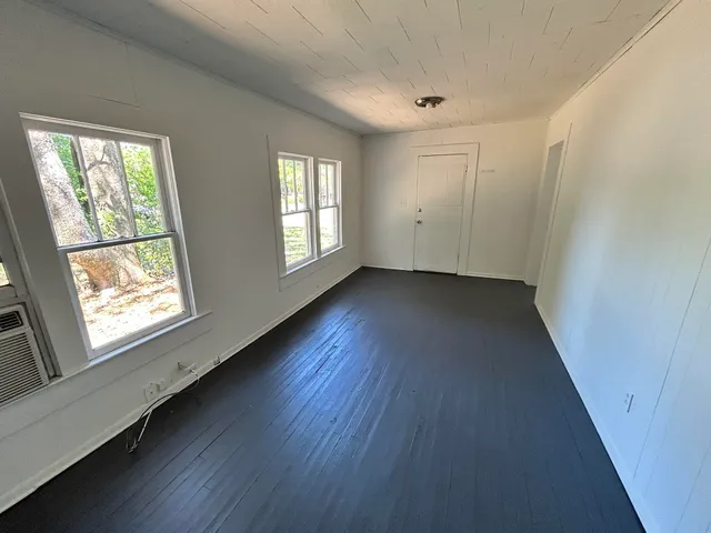 $850 | 209 Griffith Avenue East, Crestview, FL 32539