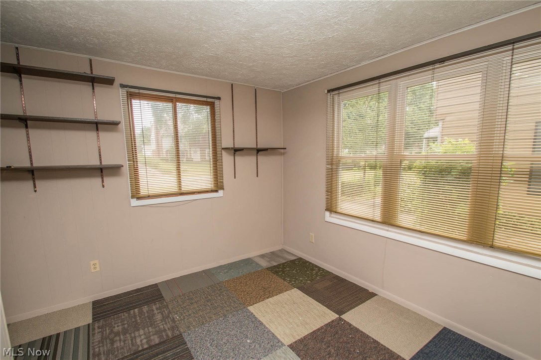 3036 Keswick Road Cleveland, OH 44120 - Photo 15 of 35