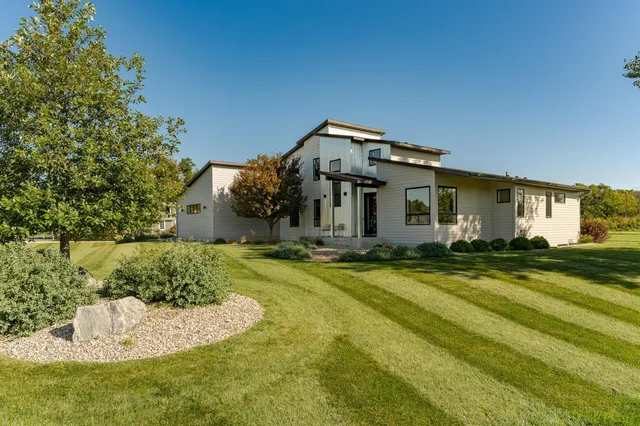 $1,325,000 | 4080 Ironton Lane Southwest, Rochester, MN 55902